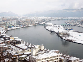 石巻市・日和山より望む